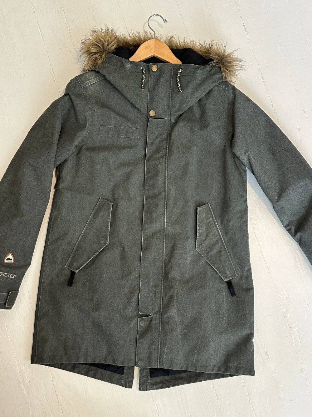 Burton Women’s Large Insulated Ski / Snowboard Jacket